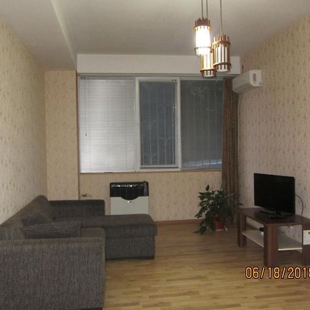 Flat For Rent Tbilisi Exterior photo