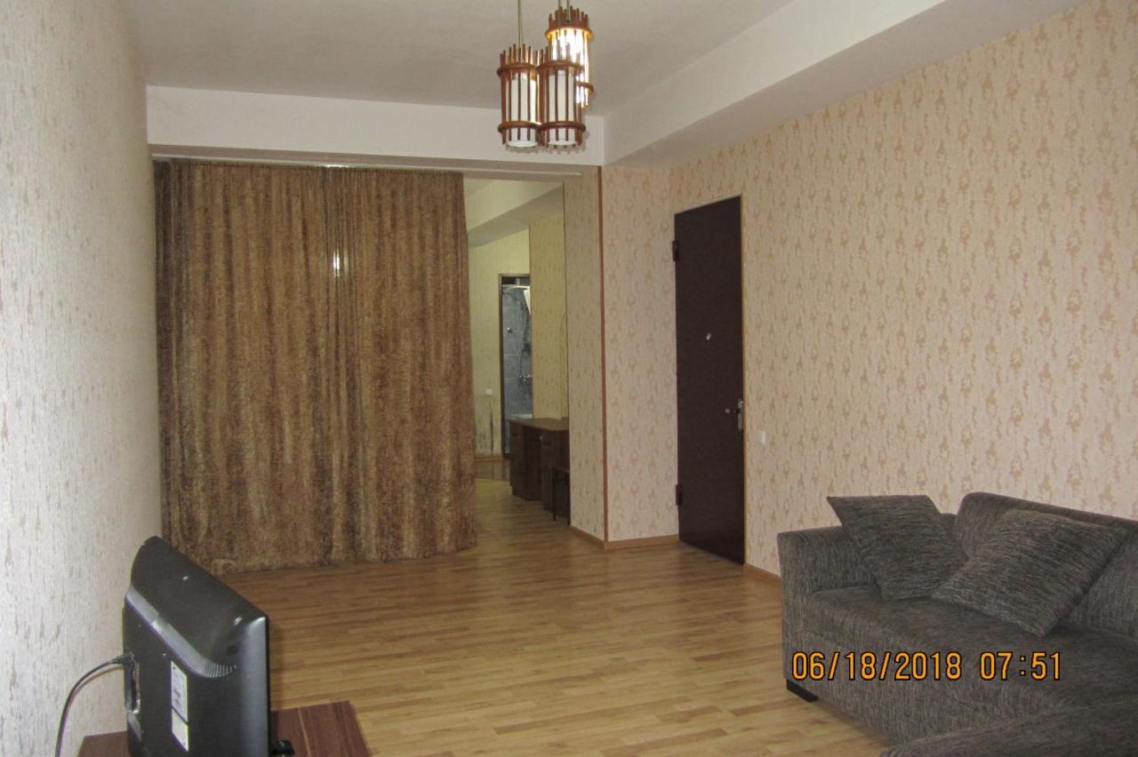 Flat For Rent Tbilisi Exterior photo